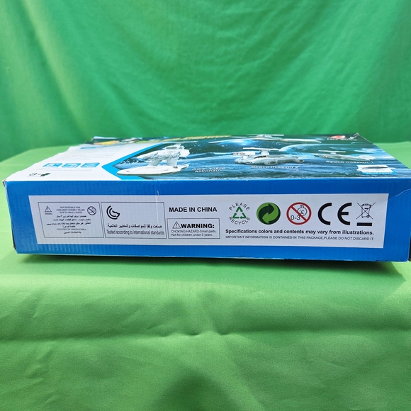 Cute Sunlight 4 in 1 Solar Power Space Exploration Fleet 2033- New Open Box - Picture 6 of 9